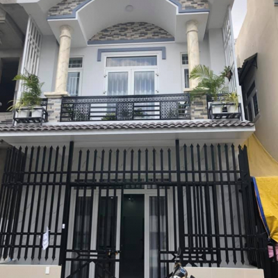 Định cư bán gấp nhà phường Bình Hòa Thuận An Bình Dương thương lượng mạnh
