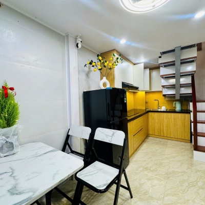 Bán Nhà  Ngõ Quỳnh 20m2.  3 tầng. mặt tiền 3.5m. giá  đẹp 3.96 tỷ Hai Bà Trưng Hà Nội