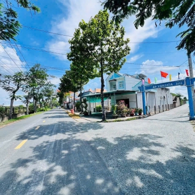 Mặt tiền đường nhựa – gần trung tâm thị trấn Tầm Vu