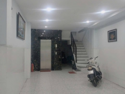 Giảm sốc 1 tỷ 9, gấp bán căn hộ dịch vụ, Lê Cơ, 4x20m, 6 Tầng thang máy, 13 CHD khép kín, dòng tiền 60tr/th. Giá chỉ 8.7T.