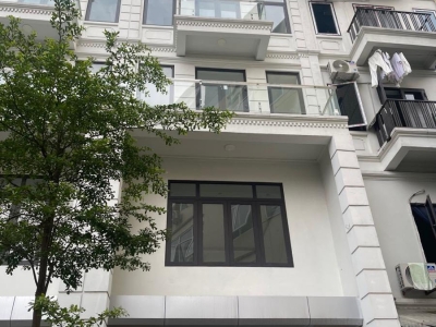 ???? SIÊU PHẨM PHÂN LÔ NGỌC KHÁNH 85M2 - 5 TẦNG THANG MÁY - VỈA HÈ KINH DOANH - GIÁ 26 TỶ ????VỊ TRÍ TRUNG TÂM BA ĐÌNH - Ô TÔ TRÁNH - Ở SƯỚNG - MỚI CỨNG