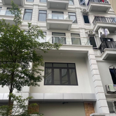 ???? SIÊU PHẨM PHÂN LÔ NGỌC KHÁNH 85M2 - 5 TẦNG THANG MÁY - VỈA HÈ KINH DOANH - GIÁ 26 TỶ ????VỊ TRÍ TRUNG TÂM BA ĐÌNH - Ô TÔ TRÁNH - Ở SƯỚNG - MỚI CỨNG