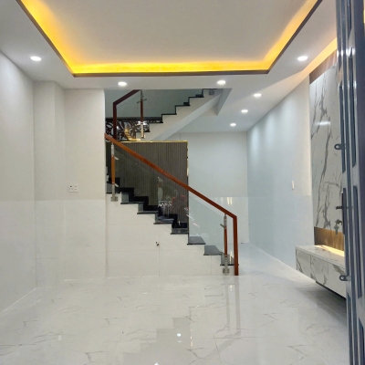 Nhà mới HXH 5m 2lầu/4PN/5WC số 9/ Âu Dương Lân P3Q8