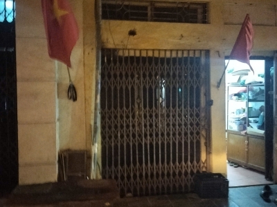 Cần bán mặt bằng kinh doanh Lĩnh Nam - 18m2 nhỉnh 5 tỷ - sổ riêng - phân lô ô tô- vỉa hè