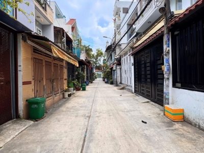 BÁN NHÀ - BÌNH TRỊ ĐÔNG - BTĐA - 36M2 - NHÀ 3 TẦNG MỚI - HẺM XE HƠI 5M THÔNG - GIÁP TÂN PHÚ - CHỈ HƠN 3 TỶ