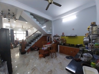 O1702 ???????? Giảm 2.1tỷ! Nhà Mặt tiền Tân Chánh Hiệp 26 Q12, SHR, Nở hậu, Đ.9m, 3 tầng, 4.6x30m, 8.x tỷ