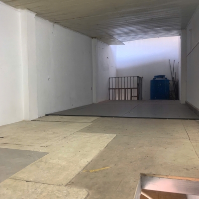 Cho thuê nhà cấp 4 tại khu Đền Lừ  35m² + gác xép 25m² 5 triệu/tháng