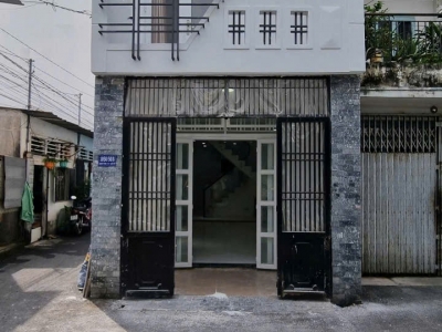 Nhà hẻm 1050/50/8 Quang Trung, Phường 8, Gò Vấp, Hẻm 4m, 3,6x12m, Cn 42,2 m2, trệt 1 lầu, 2PN, 2WC, 4,65 tỷ TL Lộc