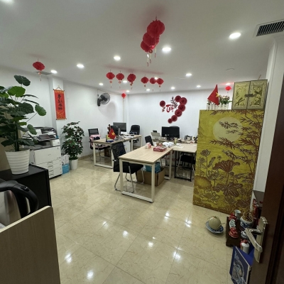 ????Ô tô tránh Phân lô Kinh doanh TRUNG KÍNH 81m 7T Thang máy, 45 tỷ