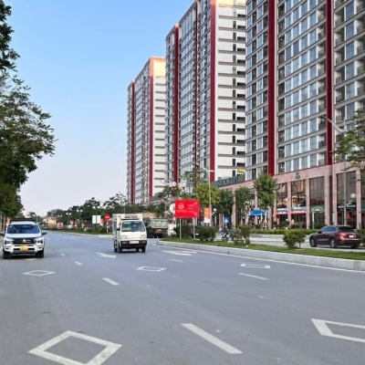 Penhouse Khai Sơn, 147m, 3 ngủ, 2 lô gia, ban công Đông Nam, view hồ điều hoà