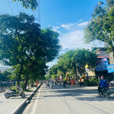 TRUNG TÂM HAI BÀ TRƯNG - MẶT PHỐ 2 THOÁNG - VỈA HÈ ĐÁ BÓNG - SỔ VUÔNG NỞ HẬU.