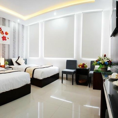 bán khách sạn biển mỹ khê 10 phòng khach du lịch lịch đông nhu quân nguyên.