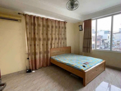 Cần cho thuê phòng tầng 5 ngõ gần 430 Bạch Mai, 4,3 triệu/tháng