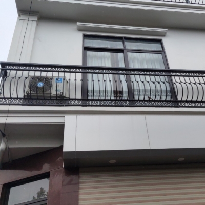 NHÀ HỌC VIÊN TÀI CHÍNH - BẮC TỪ LIÊM - DT40M2 - 4 TẦNG - GIÁ 5 TỶ - NGÕ Ô TÔ - KINH DOANH