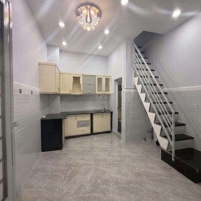 D2087 ⚡️ nhà Trần Hưng Đạo Q5, SHR, Vuông, 3 tầng, 2.x tỷ