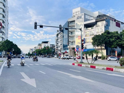 bán nhà mặt phố Hồng Tiến, 94m x 6tầng, mặt tiền 7m, 2 mặt thoáng, thang máy, vỉa hè, kinh doanh ngày đêm