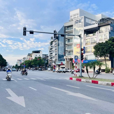 bán nhà mặt phố Hồng Tiến, 94m x 6tầng, mặt tiền 7m, 2 mặt thoáng, thang máy, vỉa hè, kinh doanh ngày đêm