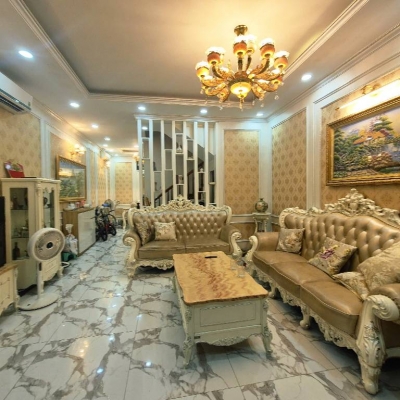 Bán tt tại trung tâm Hà Nội đầy đủ tiện ích ô tô cửa