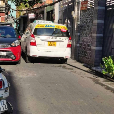 Bán nhà đường nhựa 6m sát Vạn Hạnh Mall.1 trệt-3 lầu giá 6 tỷ hơn