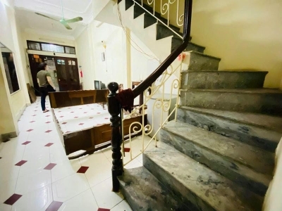????????????BÁN NHÀ DÂN XÂY, PHỐ HỒ ĐẮC DI, GẦN Ô TÔ,GẦN PHỐ