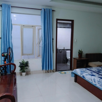 Cho thuê phòng - Đầy đủ nội thất, tiện nghi - Chủ nhà thân thiện, hiếu khách