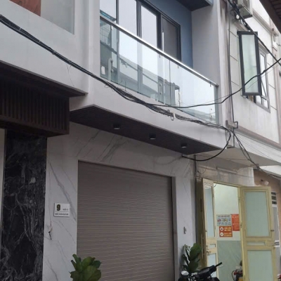 Nhà phố Ngô Xuân Quảng,8.5 tỷ 36m2,, 2 mặt thoáng, sổ đẹp