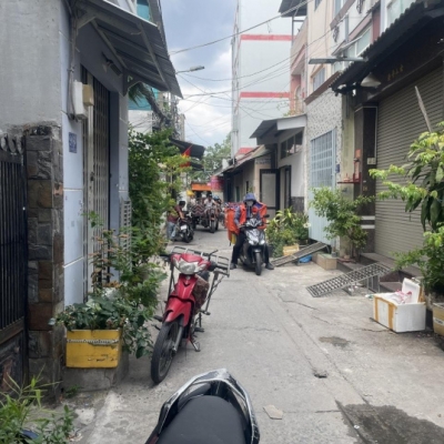 BÁN NHÀ CĂN GÓC 2 MẶT HẺM Ô TÔ - 4 TẦNG (4.5X20M), CHỢ BÙI MINH TRỰC - NHỈNH 6 TỶ