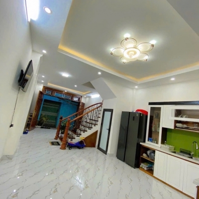 PHỐ LỚN TRUNG TÂM QUẬN HAI BÀ TRƯNG - TIỆN ÍCH NGẬP TRÀN - GIAO THÔNG THUẬN TIỆN-NHÀ MỚI - FULL NỘI THẤT
