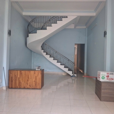►  Nhà sát MT Đường 2 Tháng 9, Hoà Cường Nam, 104m2, 2 tầng , 3.xx tỷ
