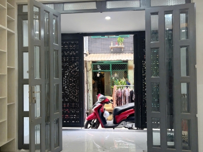 Nhà 4 tầng (4.2x12m) HXH tới nhà Âu Dương Lân, P3 Q8. Giá 6.6 tỷ