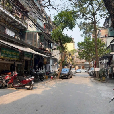 Cho thuê nhà Tập thể tầng 5 Giải Phóng 55m2, 2 ngủ, 7 Triệu/th