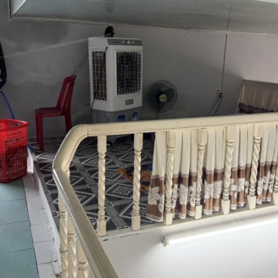 # Nhà Lô Góc Kiệt 2.5m gần MT Hải Phòng, ngay Siêu Thị, 60m2, gác lửng 3.x tỷ