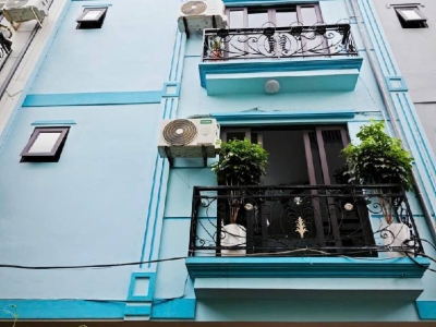 DO NHA- TÂY MỖ
NHÀ ĐẸP Ở LUÔN - NGÕ NÔNG GẦN Ô TÔ - SỔ ĐỎ PHÂN LÔ MẶT TIỀN QUYỀN LỰC