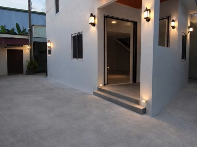 ♥ Góc K Lê Đình Lý thông Trưng Nữ Vương, Sân Siêu Rộng, ~50m2, 2 tầng mới, 3PN, Full Nội Thất, 4.1 tỷ