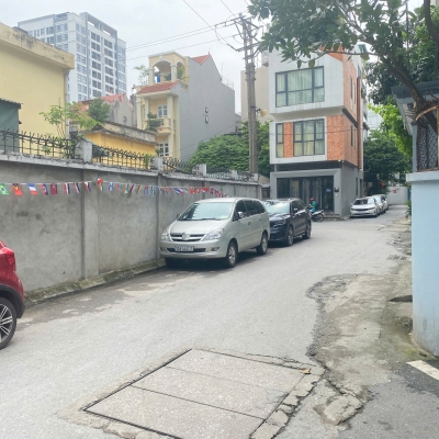 BÁN NHÀ NGUYỄN SƠN, LONG BIÊN, 6 TẦNG THANG MÁY – GARA Ô TÔ 7 CHỖ – FULL NỘI THẤT XỊN – NHÀ ĐẸP NỞ HẬU, MT 4,5M.