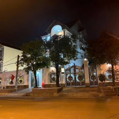 Bán biệt thự Mặt Tiền đường số 10 KDC Ấp5 phong phú B/C, ngay bến xe Q8