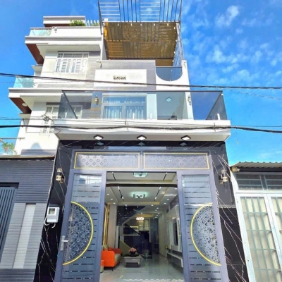 NHÀ 3 TẦNG NGUY NGA, XE HƠI ĐỔ CỬA, CÁCH PHÚ MỸ HƯNG 10 PHÚT, 8.6 TỶ