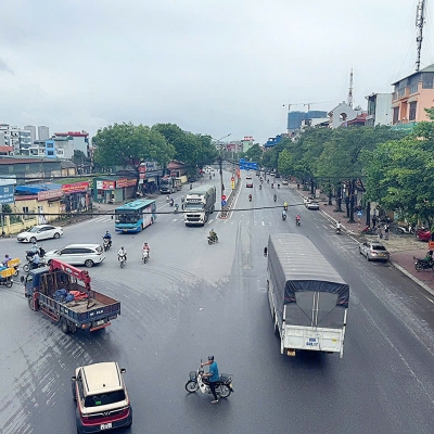 Cho thuê showroom, cửa hàng tại mặt đường Ngọc Hồi, Thanh Trì, Hà Nội.