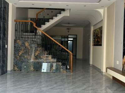 BÁN NHÀ MẶT TIỀN ĐƯỜNG TRẠNG QUỲNH - QUY NHƠN NAM. MÃ SỐ: #MT3884