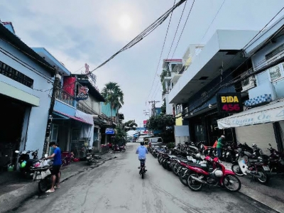 BÁN NHÀ DƯƠNG BÁ TRẠC – HẺM THẲNG – CÁCH MT 50M – NỞ HẬU TÀI LỘC