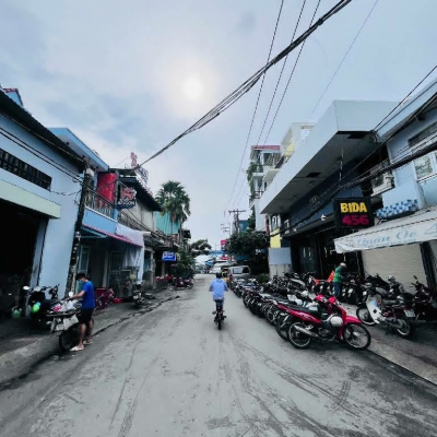 BÁN NHÀ DƯƠNG BÁ TRẠC – HẺM THẲNG – CÁCH MT 50M – NỞ HẬU TÀI LỘC