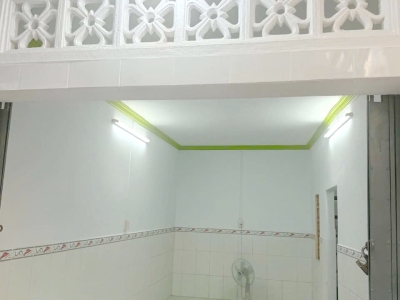 Nhà hẻm nở hậu Tùng Thiện Vương P13Q8 P.Phú Định