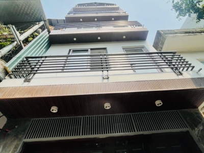 Bán nhà 70m x 4T ngõ 44 Đức Giang nở hậu, gần oto chỉ 6 tỷ 4 có tl. LH 0936123469