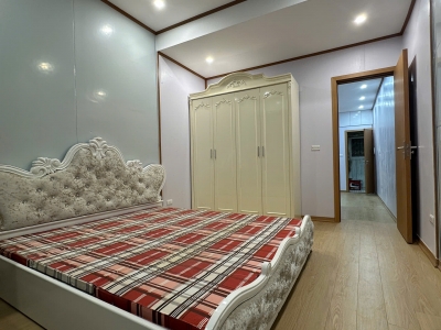 Tập thểThái Thịnh Đống Đa 50m 2 ngủ nhà đẹp full nội thất nhỉnh 3 tỷ lh 0326.213.286