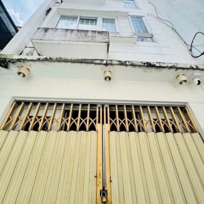 Nhà 3 tầng hẻm thông đường Sư Vạn Hạnh P9Q5. Giá: 2.98 tỷ