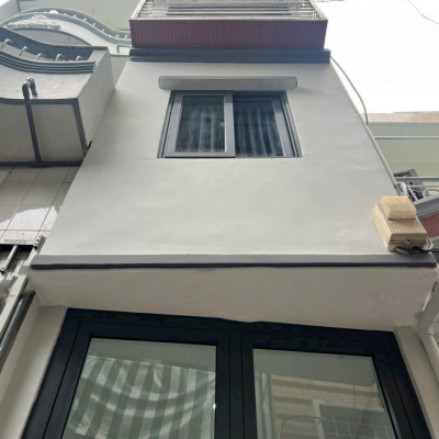 Nhà Nở hậu 3 tầng Đường 3m 8.5m2 – CMT8 Quận 3