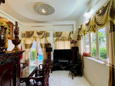 Bán nhà căn góc MT hẻm Dương Bá Trạc, sát Quận 1, giá nhỉnh 14 tỷ