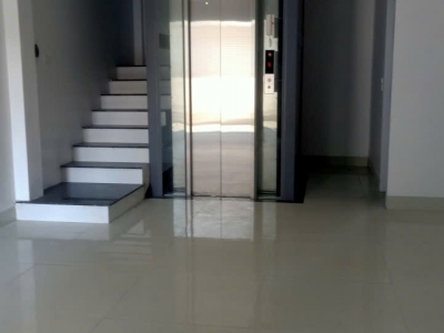 LK ĐẤU GIÁ QUANG LÃM 47M NHỈNH 10 TỶ _7 TẦNG THANG MÁY _ÔTÔ VÀO NHÀ_ MT KHỦNG