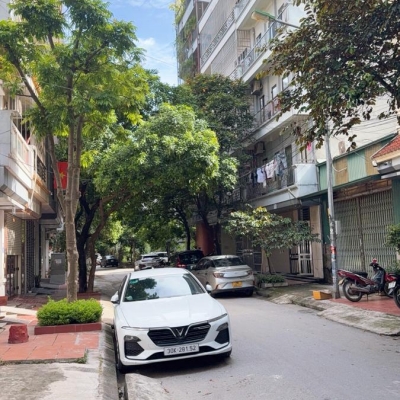 SIÊU PHẨM KHU ĐÔ THỊ VĂN QUÁN - NHÀ ĐẸP - VỊ TRÍ VÀNG - KINH DOANH ĐỈNH