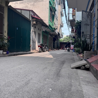 BÁN NHÀ DÂN XÂY PHÚC LÝ,35M2X4T,MT=7M,VỈA HÈ OTO TRÁNH, NGÕ THÔNG, 7.5 TỶ